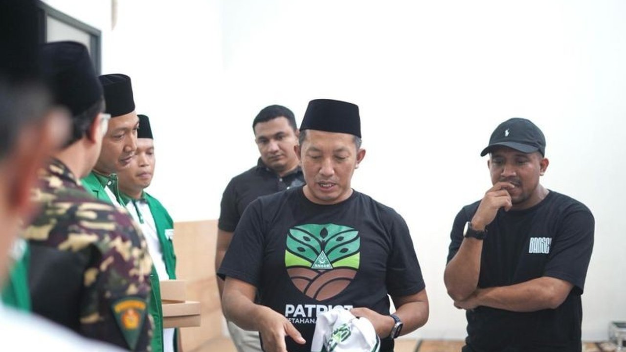 GP Ansor meluncurkan program Kampung Peternakan Ayam Terpadu di 22.800 desa untuk menggerakkan ekonomi lokal dan ketahanan pangan. Inisiatif GP Ansor Peternakan Ayam ini berpotensi hasilkan jutaan ton daging ayam.
