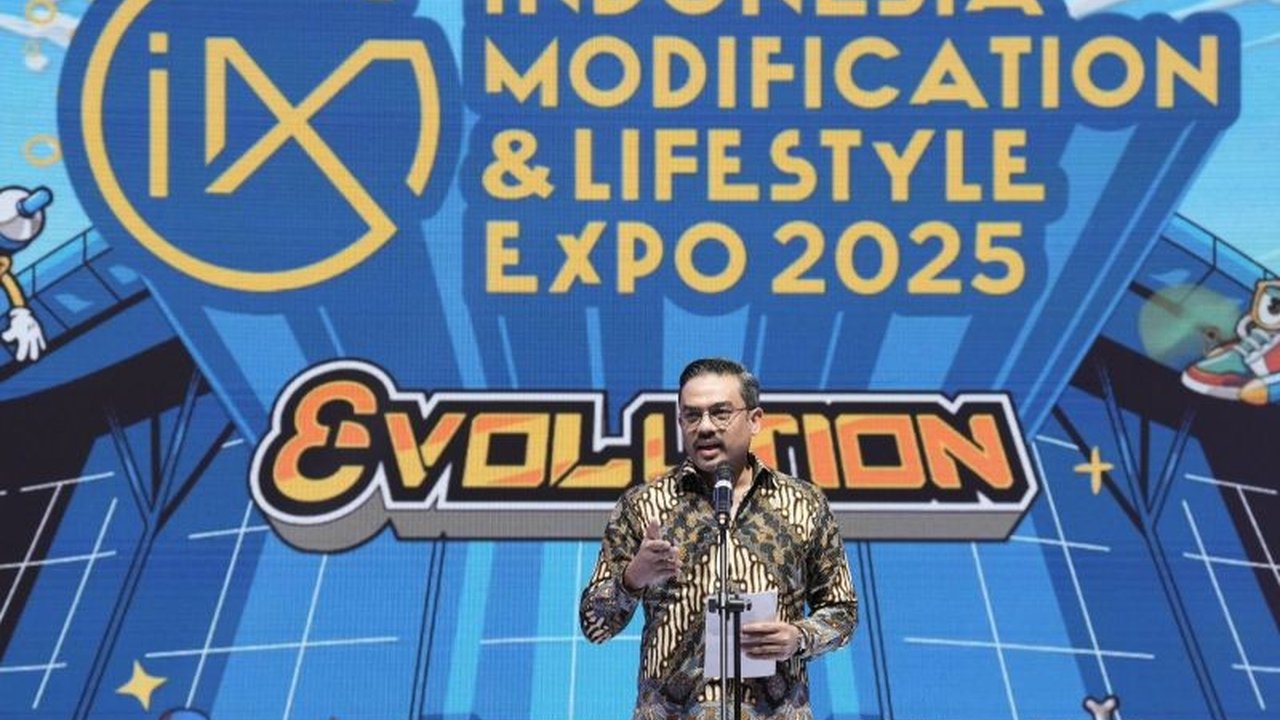 Menteri UMKM Maman Abdurrahman menegaskan komitmen penuh untuk memperkuat Dukungan UMKM Otomotif agar mampu bersaing di pasar global, membuka peluang ekspor dan IPO. Simak strateginya!