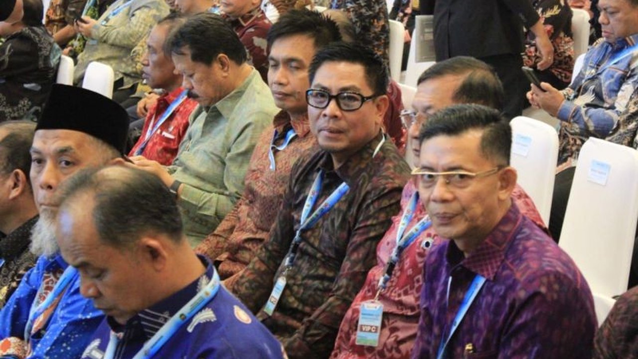 Pemkot Denpasar serius menggenjot pemerataan akses pembiayaan UMKM, menargetkan 32.626 pelaku usaha untuk mendapat dukungan finansial dan program pelatihan. Simak detailnya!