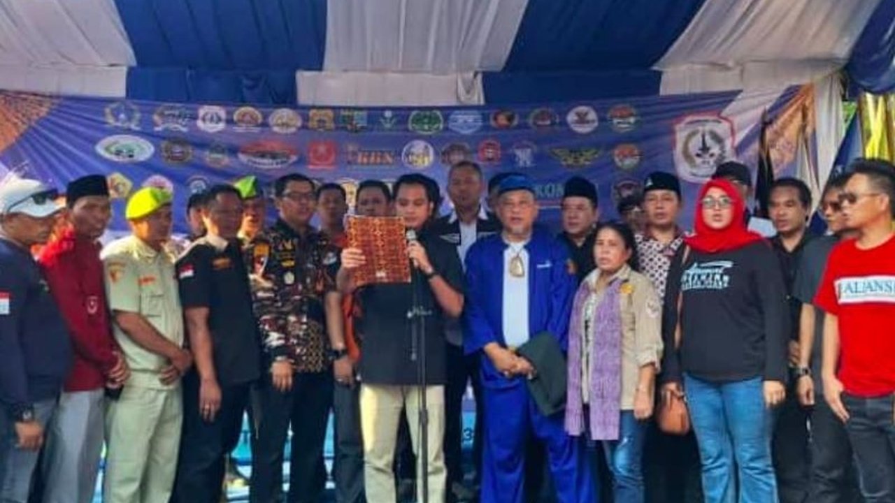 Forum RT/RW dan 47 Ormas di Jakut menggelar Deklarasi Damai Jakarta Utara, berkomitmen mencegah kerusuhan dan penjarahan. Akankah ini efektif mengembalikan citra warga?