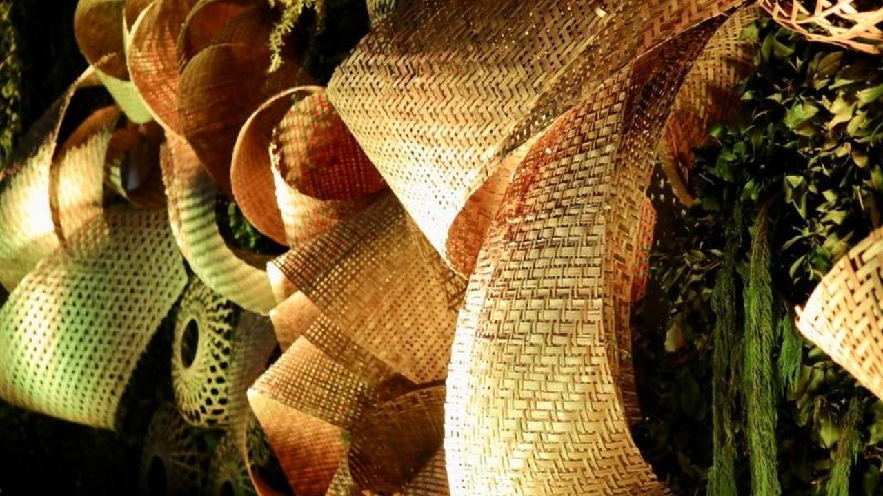 Kemenko IPK mengungkap alasan di balik pemilihan bambu sebagai elemen utama ISF 2025. Ternyata, **bambu simbol keberlanjutan** ini menyimpan filosofi mendalam yang akan mengejutkan Anda!
