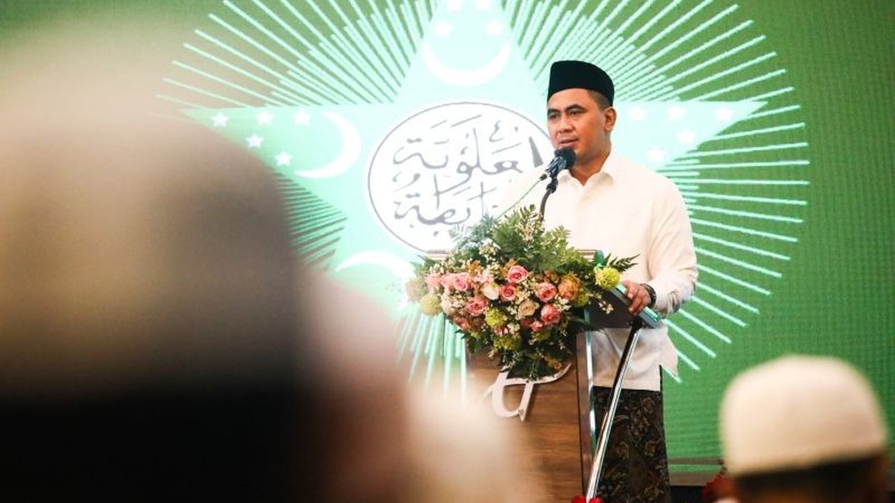 Pemerintah Provinsi Jawa Tengah akan mengalokasikan insentif guru agama sebesar Rp300 miliar pada 2026, naik signifikan dari tahun sebelumnya, memicu perhatian nasional.