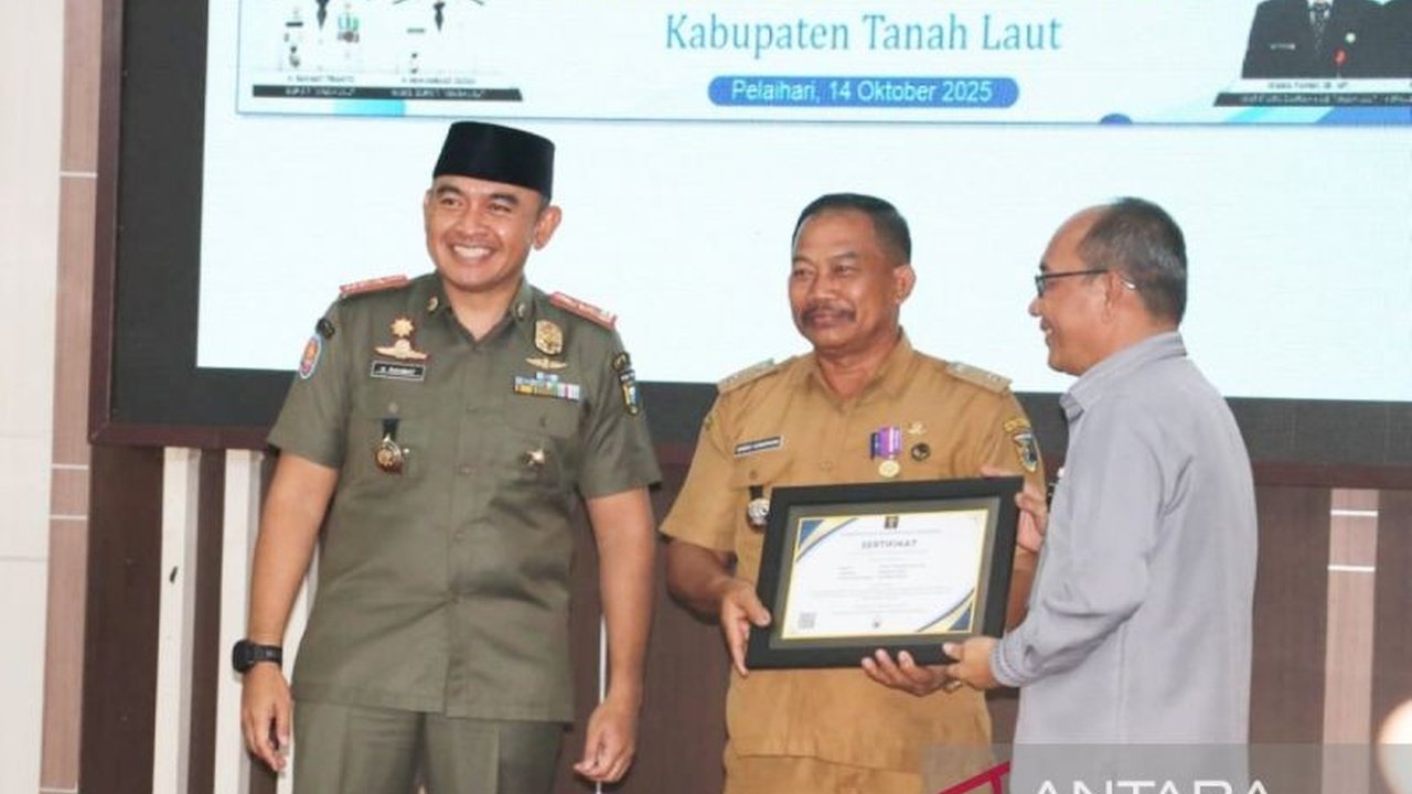 Kemenkum Kalsel resmikan Posbankum di Tanah Laut, memperluas akses layanan hukum bagi masyarakat tidak mampu. Apa manfaatnya bagi literasi hukum warga setempat?
