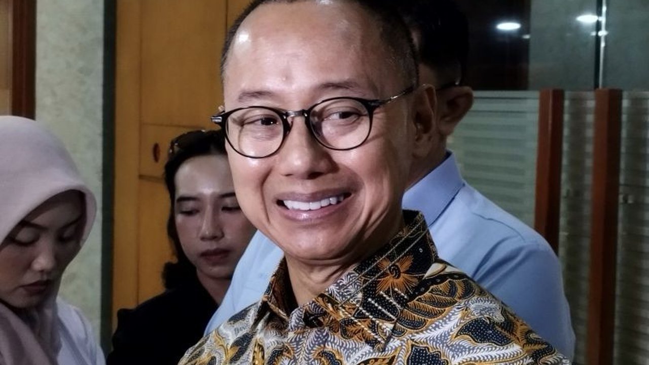 Wakil Ketua MPR Eddy Soeparno menyoroti rencana Presiden Prabowo Subianto menyiapkan TNI ke Gaza sebagai pasukan perdamaian. Apa alasan di balik keputusan ini?