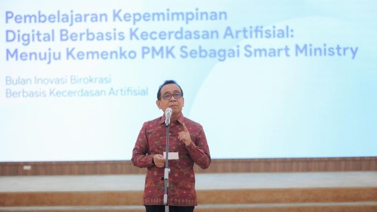 Menko PMK Pratikno menegaskan **digitalisasi birokrasi** dan pemanfaatan AI bukan lagi pilihan, melainkan keniscayaan untuk efisiensi tata kelola. Bagaimana teknologi ini mengubah wajah pemerintahan?