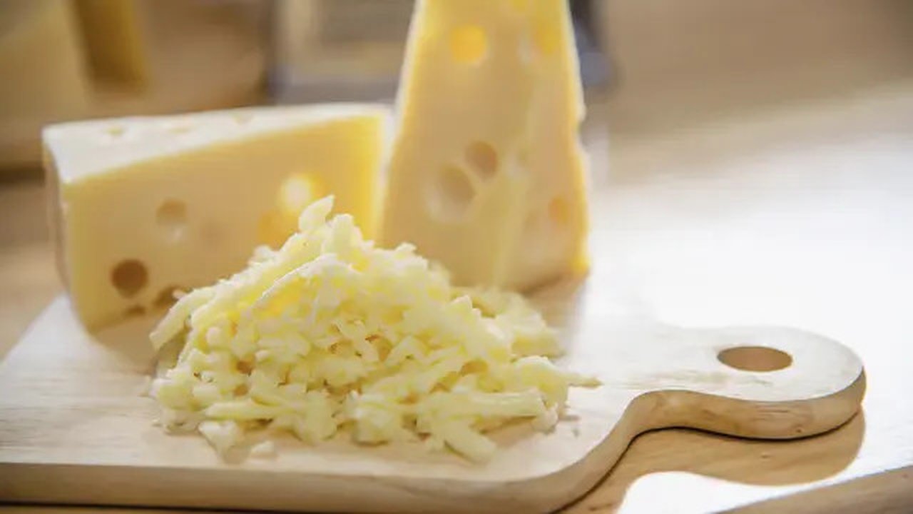 Ilustrasi keju. (Foto: Freepik)