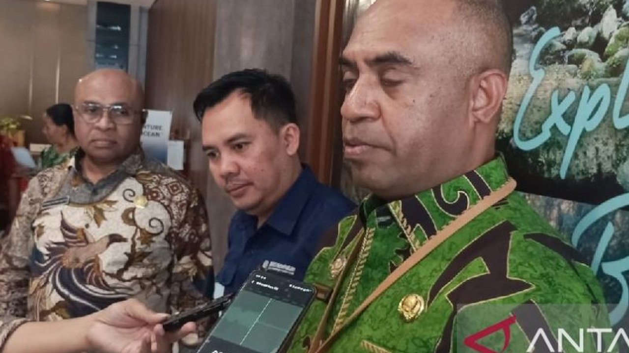 Pemerintah Kabupaten Biak Numfor memastikan setiap warganya memiliki akses layanan kesehatan JKN berkat predikat UHC Biak Numfor yang telah diraih dua tahun berturut-turut. Bagaimana capaian ini bisa terwujud?