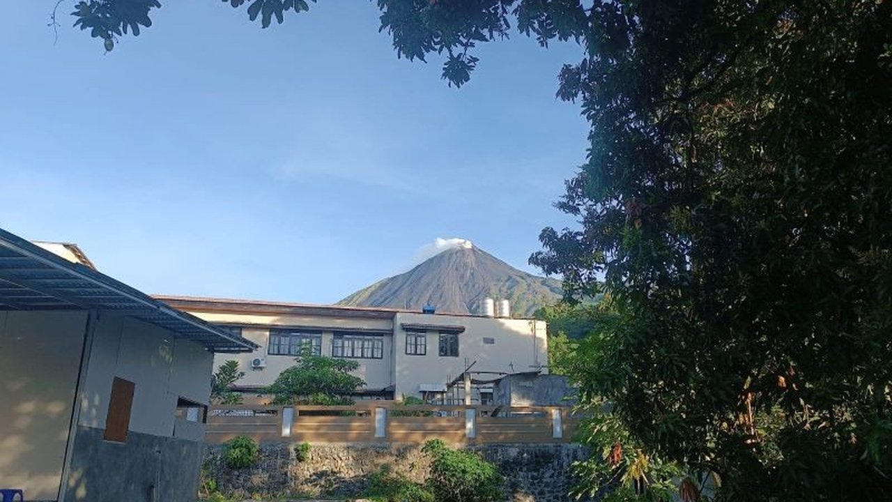 Ketua PGA meminta warga Siau waspadai awan panas guguran Gunung Karangetang, yang timbul dari material vulkanik menumpuk. Apa bahaya tersembunyi di baliknya?