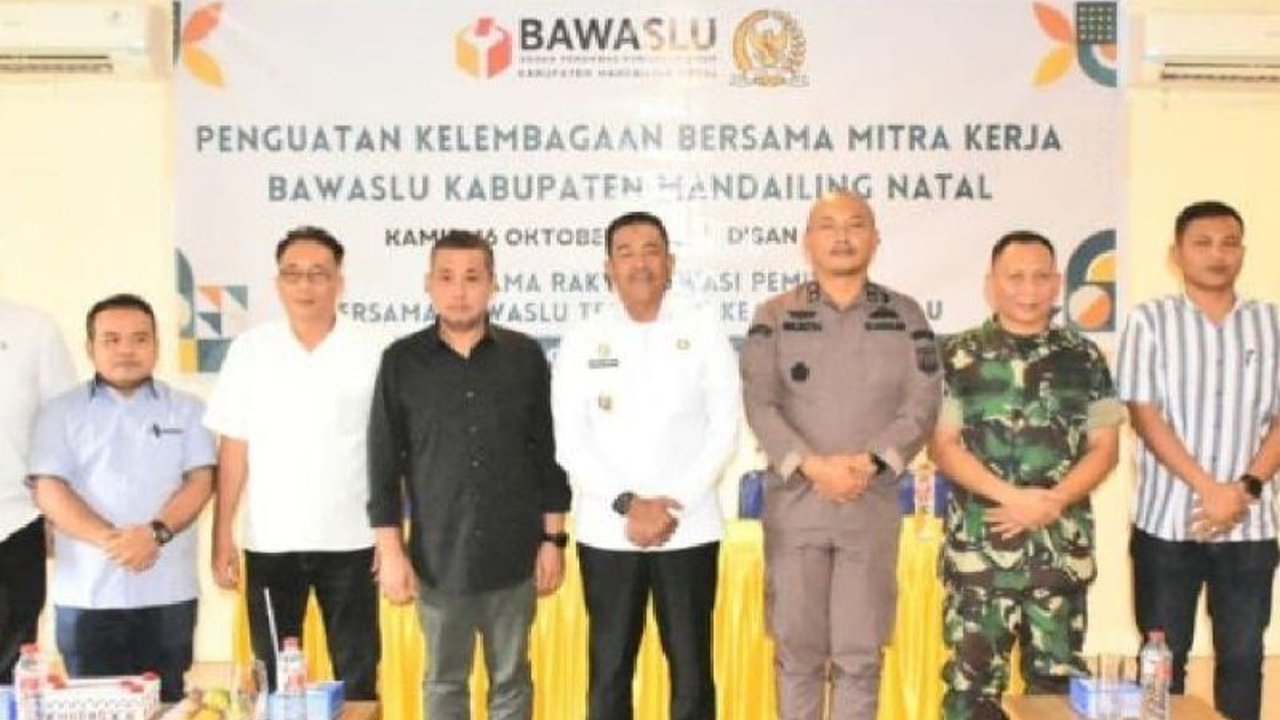 Bupati Madina Saipullah Nasution mendesak Bawaslu untuk mengkaji rendahnya Partisipasi Pemilih Pilkada Madina yang hanya 57 persen, memicu pertanyaan tentang kualitas demokrasi lokal.