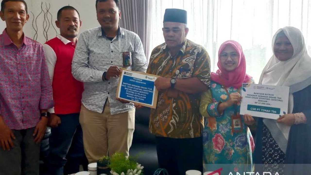 PT Timah Tbk menyalurkan bantuan nutrisi cegah stunting senilai Rp27 juta kepada BKKBN Babel. Dana ini akan disalurkan ke 90 keluarga di 6 kabupaten/kota. Simak detail lengkapnya!