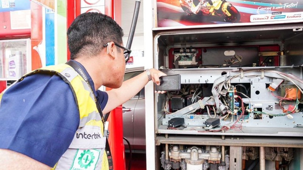 Pertamina Patra Niaga memastikan semua SPBU, termasuk yang dikelola mitra, diaudit lembaga internasional sejak 2007. Apa saja aspek yang diperiksa untuk menjamin kualitas layanan Audit SPBU Pertamina?
