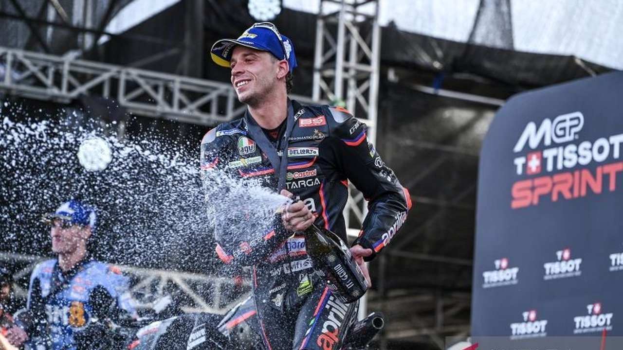 Marco Bezzecchi kembali menunjukkan performa gemilang dengan menjuarai Sprint Race MotoGP Australia, bahkan setelah insiden menabrak burung. Bagaimana ia bisa mengatasi rintangan ini?
