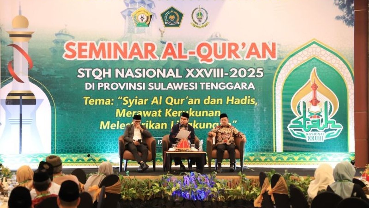 Mantan Menteri Agama Said Agil Husin Al Munawar mengungkapkan bahwa Al Quran jaga lingkungan sejak lama, mengingatkan manusia untuk merawat bumi sebagai bagian dari ibadah. Simak penjelasannya!