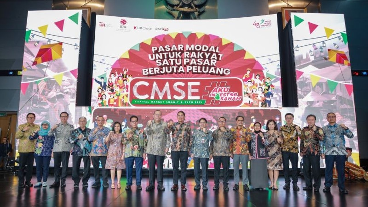 PT Bursa Efek Indonesia (BEI) kembali menyelenggarakan Capital Market Summit & Expo (CMSE) 2025, bertujuan memperluas edukasi pasar modal dan membuka jutaan peluang investasi bagi masyarakat, dengan partisipasi hampir 19 juta investor.