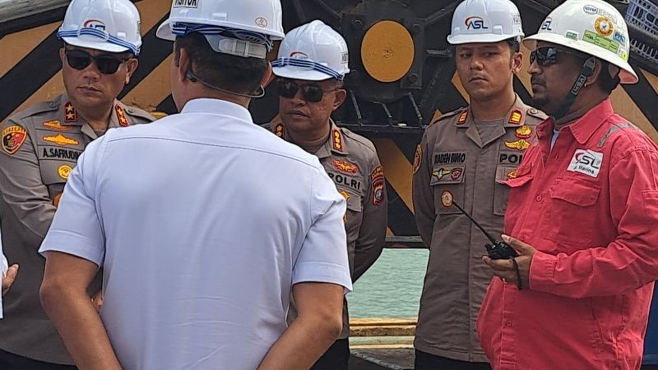 Kasus **kebakaran kapal Federal Batam** yang menewaskan 11 orang terus diusut. Polisi telah memeriksa 22 saksi, mengungkap fakta menarik di balik insiden tragis ini. Apa saja temuan terbaru?