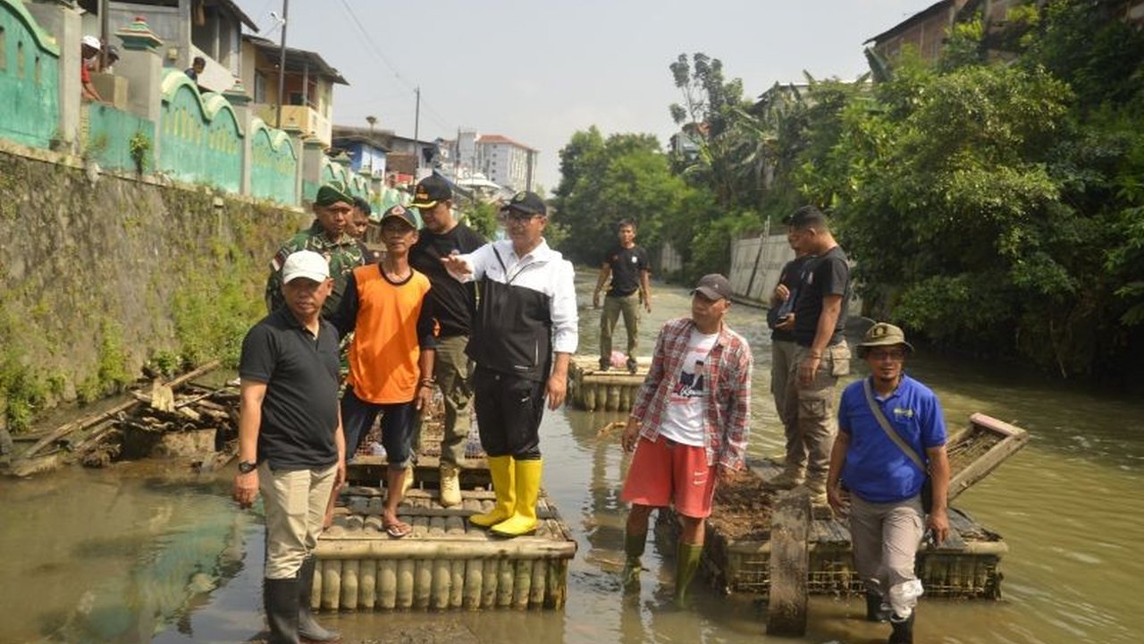 Pemerintah Kota Yogyakarta memulai normalisasi Sungai Code jelang musim hujan, membongkar keramba ikan dan membersihkan endapan. Apa tujuan utama dari gerakan masif ini?