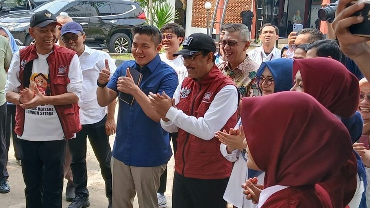 Menteri Sosial Saifullah Yusuf menunjuk Letkol Teddy Indra Wijaya sebagai Komisi Etik PKH dan komando pendamping. Langkah ini diambil untuk memastikan program berjalan sesuai prosedur dan meningkatkan kesejahteraan masyarakat.