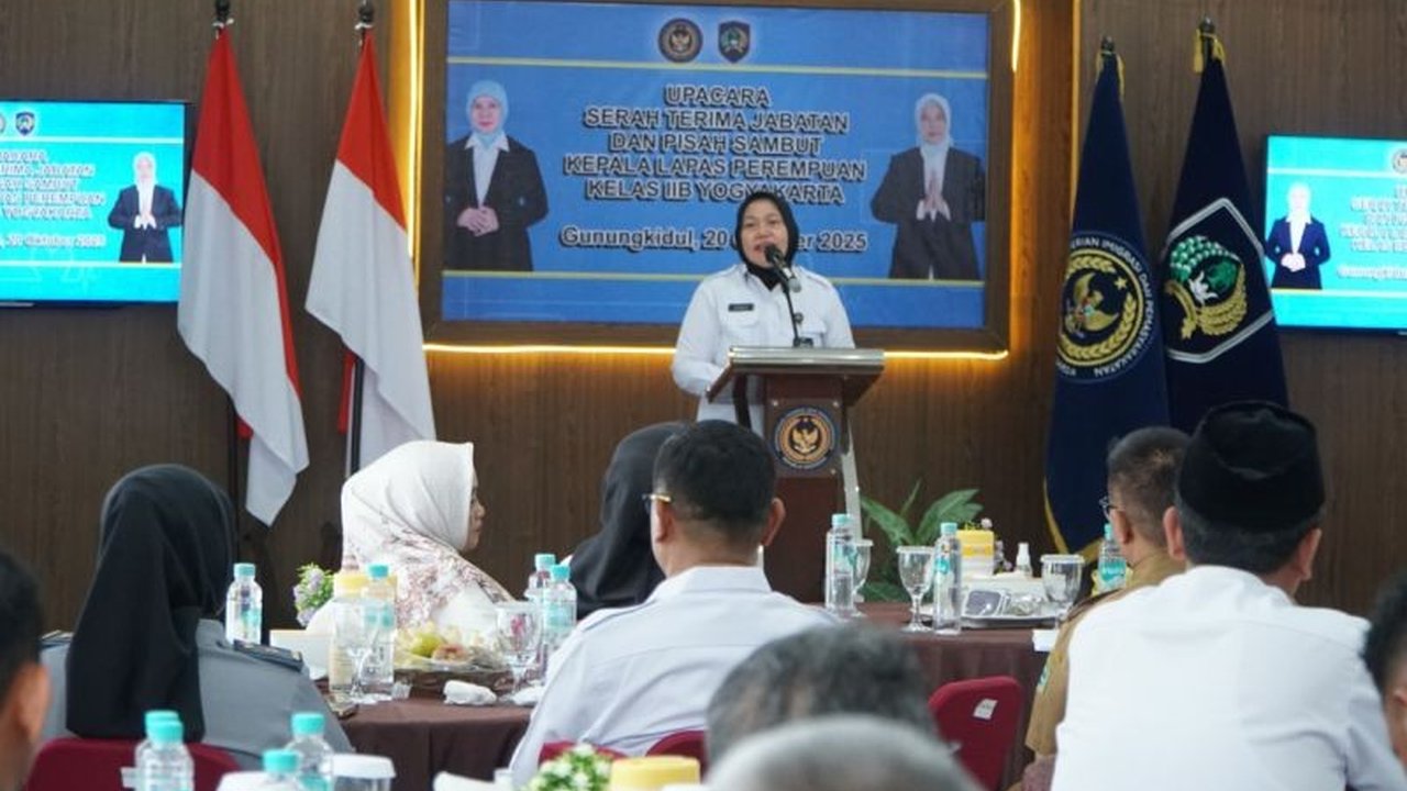 Pemkab Gunungkidul dan Lapas Perempuan Kelas IIB Yogyakarta terus bersinergi, bertekad menciptakan program warga binaan mandiri yang siap kembali ke masyarakat. Simak upaya transformatif ini!