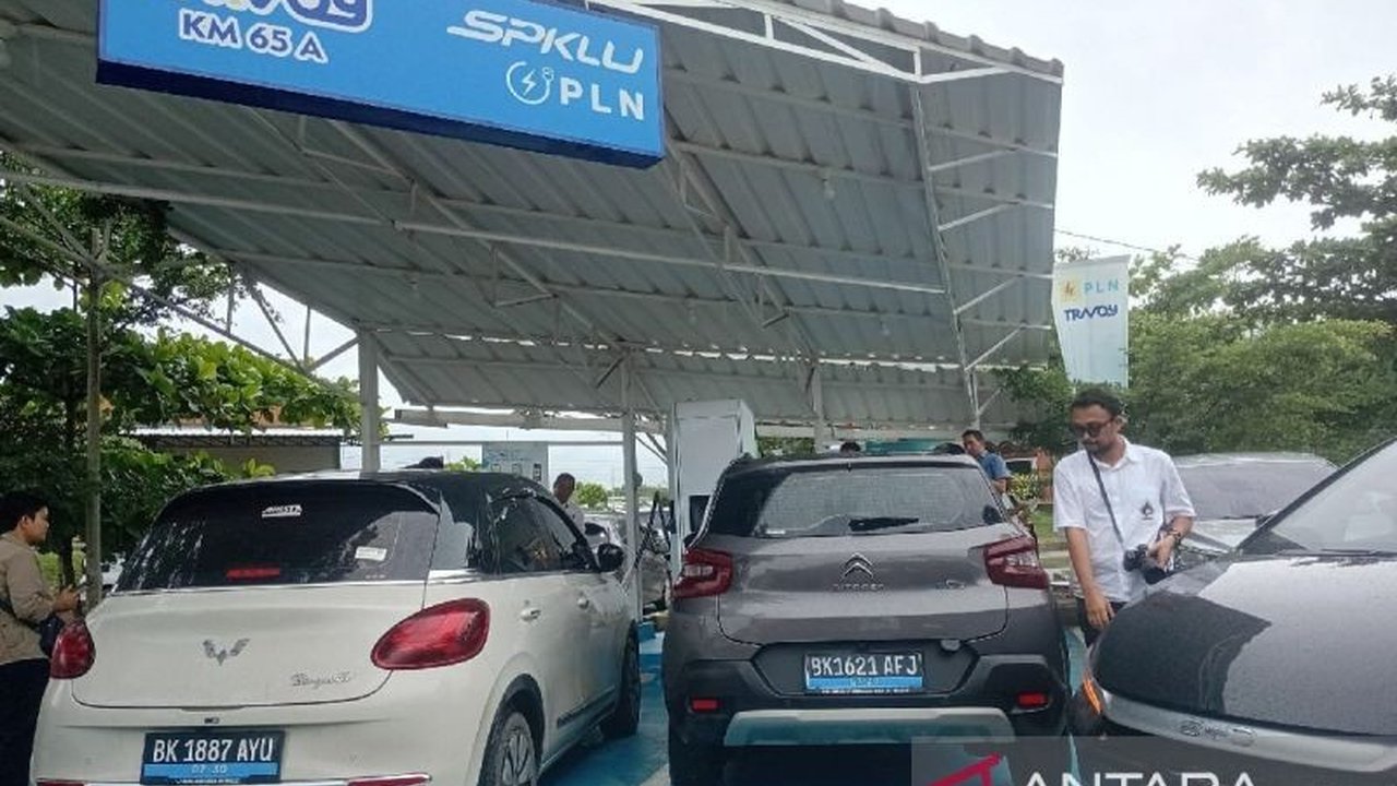 PLN Sumut perluas SPKLU di berbagai lokasi strategis untuk tingkatkan keyakinan masyarakat beralih ke kendaraan listrik. Bagaimana dampaknya terhadap ekosistem EV di Sumatera?