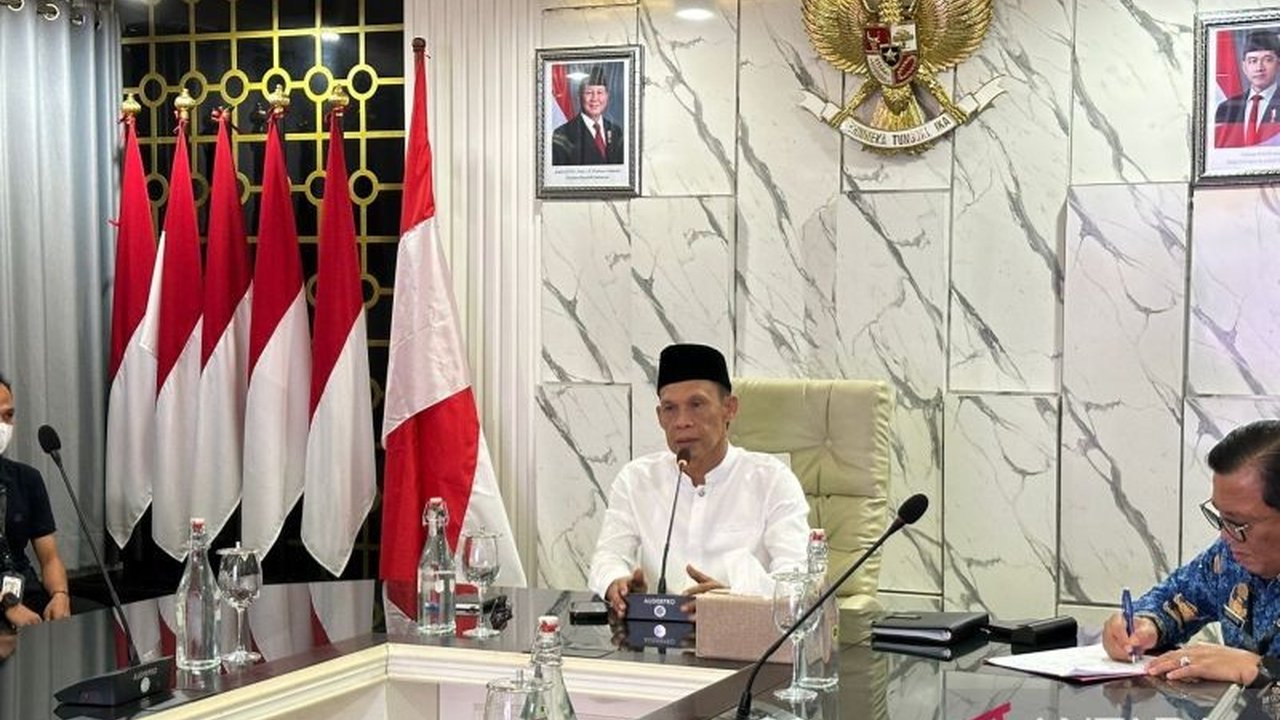 Pemkab Bogor mempercepat Pembebasan Lahan Bogor Barat untuk infrastruktur jalan, didukung hibah lahan dari pengusaha. Simak bagaimana kolaborasi ini akan mengubah konektivitas wilayah!