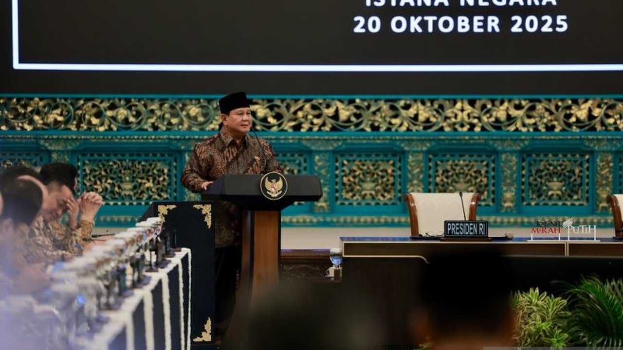 Presiden Prabowo Subianto mengusulkan agar dana koruptor Rp13 triliun dialokasikan ke LPDP untuk beasiswa. Apa dampak dan alasannya bagi pendidikan nasional?