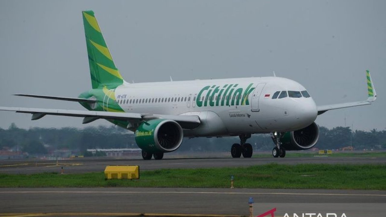 Citilink siap turunkan Harga Tiket Citilink Natal Tahun Baru hingga 17% mulai 22 Desember 2025. Kebijakan ini diharapkan meningkatkan mobilitas dan ekonomi nasional.