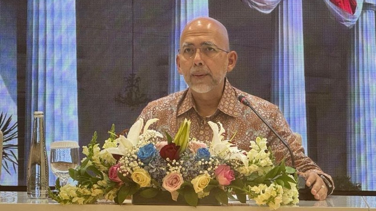 East Asia Summit (EAS) berencana mengeluarkan pernyataan bersama terkait maraknya kasus **penipuan daring** yang meresahkan. Inisiatif AS ini mendapat dukungan luas, bagaimana dampaknya?
