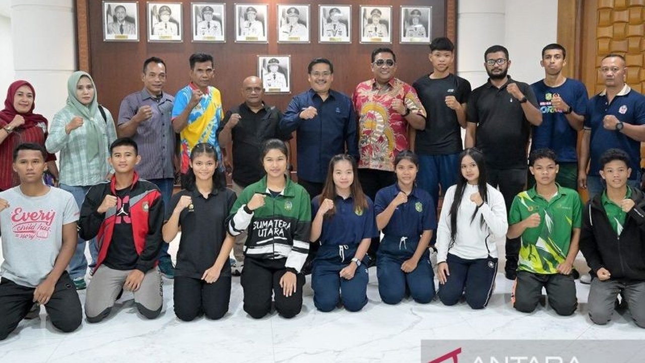 Pemprov Sumut menyemangati Atlet Tinju Popnas 2025 untuk meraih prestasi maksimal, menargetkan lima medali emas dan membawa nama baik daerah di kancah nasional.