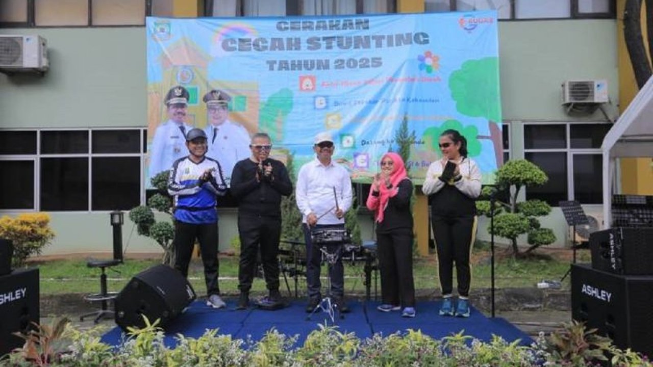 Pemkot Tangerang serius berupaya cegah stunting dengan mengusung gerakan khusus dalam rangka Hari Kesehatan Nasional ke-61. Simak strategi kolaboratifnya!