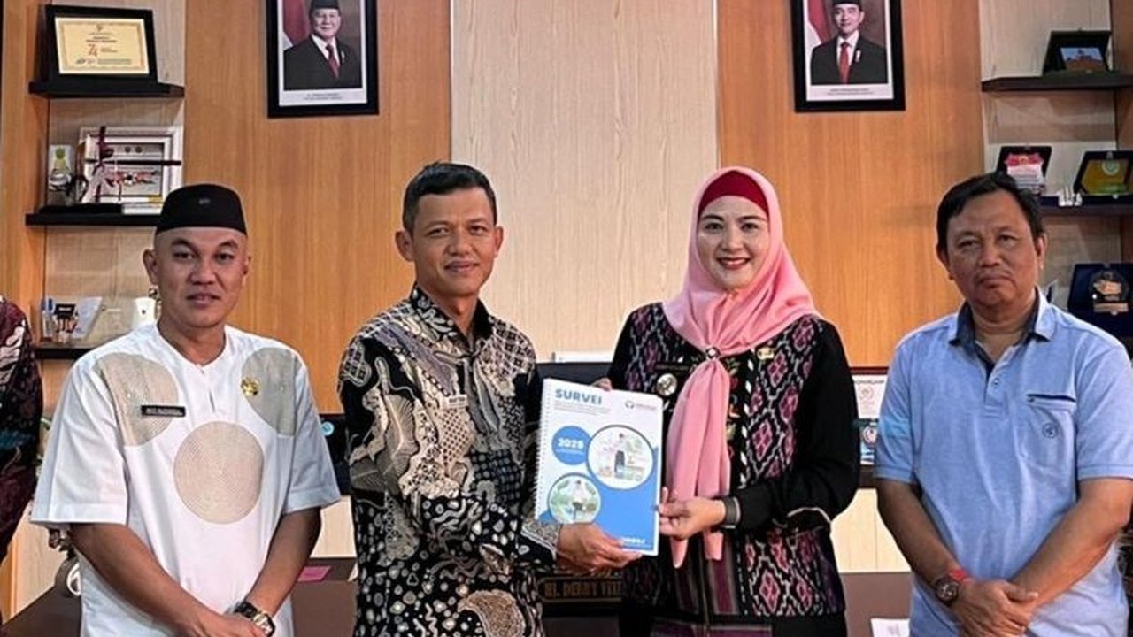 Perwakilan Ombudsman RI Provinsi Kepulauan Bangka Belitung telah menyerahkan hasil kajian sistemik tata kelola sampah rumah tangga di Bangka Selatan, memuat 7 saran perbaikan krusial demi mencegah maladministrasi dan meningkatkan kualitas layanan.