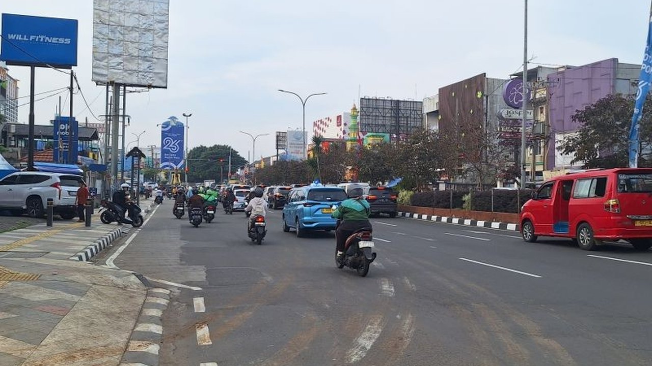 Disdukcapil Depok permudah warga untuk update golongan darah KTP dan KK secara online gratis. Informasi vital ini bisa selamatkan nyawa di kondisi darurat medis. Segera manfaatkan!