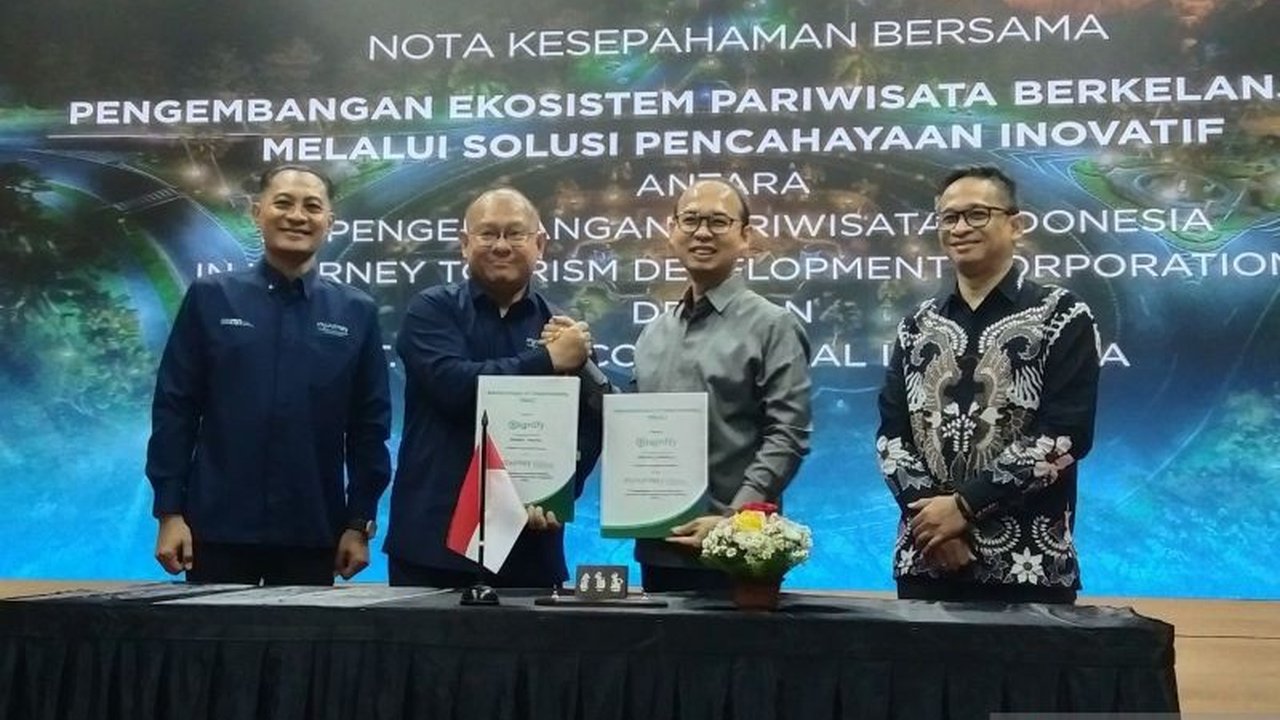 PT ITDC mulai uji coba efisiensi konsumsi listrik di Nusa Dua, Bali, dengan teknologi pencahayaan pintar. Langkah ini diharapkan mampu menghemat biaya hingga 90% dan mendukung pariwisata berkelanjutan.