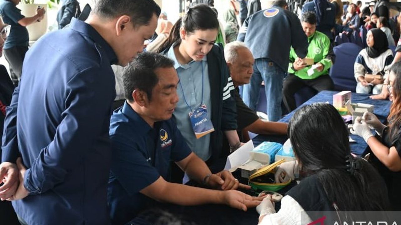 Partai NasDem meluncurkan Program Kesehatan NasDem gratis di Jakarta, menyoroti peningkatan penyakit gula darah, kolesterol, dan asam urat pada usia muda. Apa dampaknya bagi SDM Indonesia?