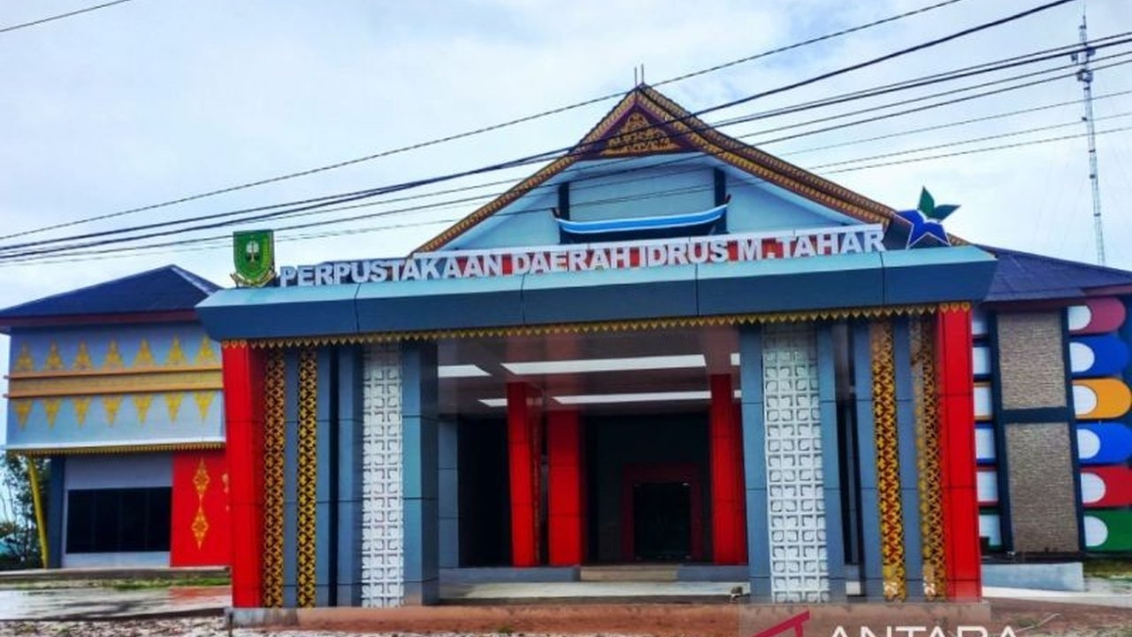 Jumlah kunjungan ke Perpustakaan Daerah Natuna meningkat drastis, mencapai 2.784 orang dalam empat bulan. Apa saja inovasi yang dilakukan Pemkab Natuna?