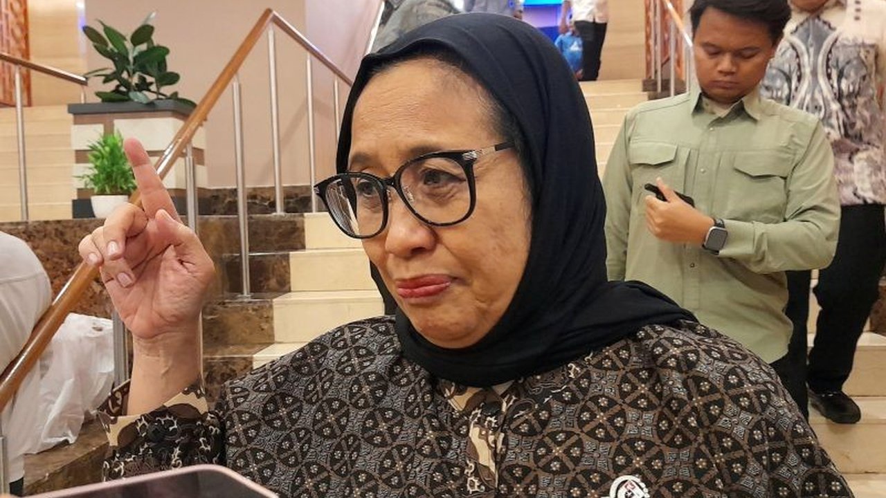 Badan Gizi Nasional (BGN) menargetkan Rp71 triliun anggaran Program Makan Bergizi Gratis (MBG) dapat menjangkau 40 juta sasaran hingga akhir 2025. Bagaimana strategi BGN memastikan kualitas dan jangkauan program ini?