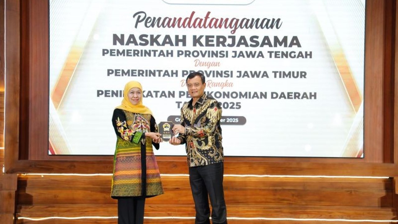 Pemerintah Provinsi Jawa Tengah dan Jawa Timur menandatangani 10 kerja sama strategis untuk memperkuat ekonomi regional. Apa saja sektor yang disasar dalam Kerja Sama Jateng Jatim ini?