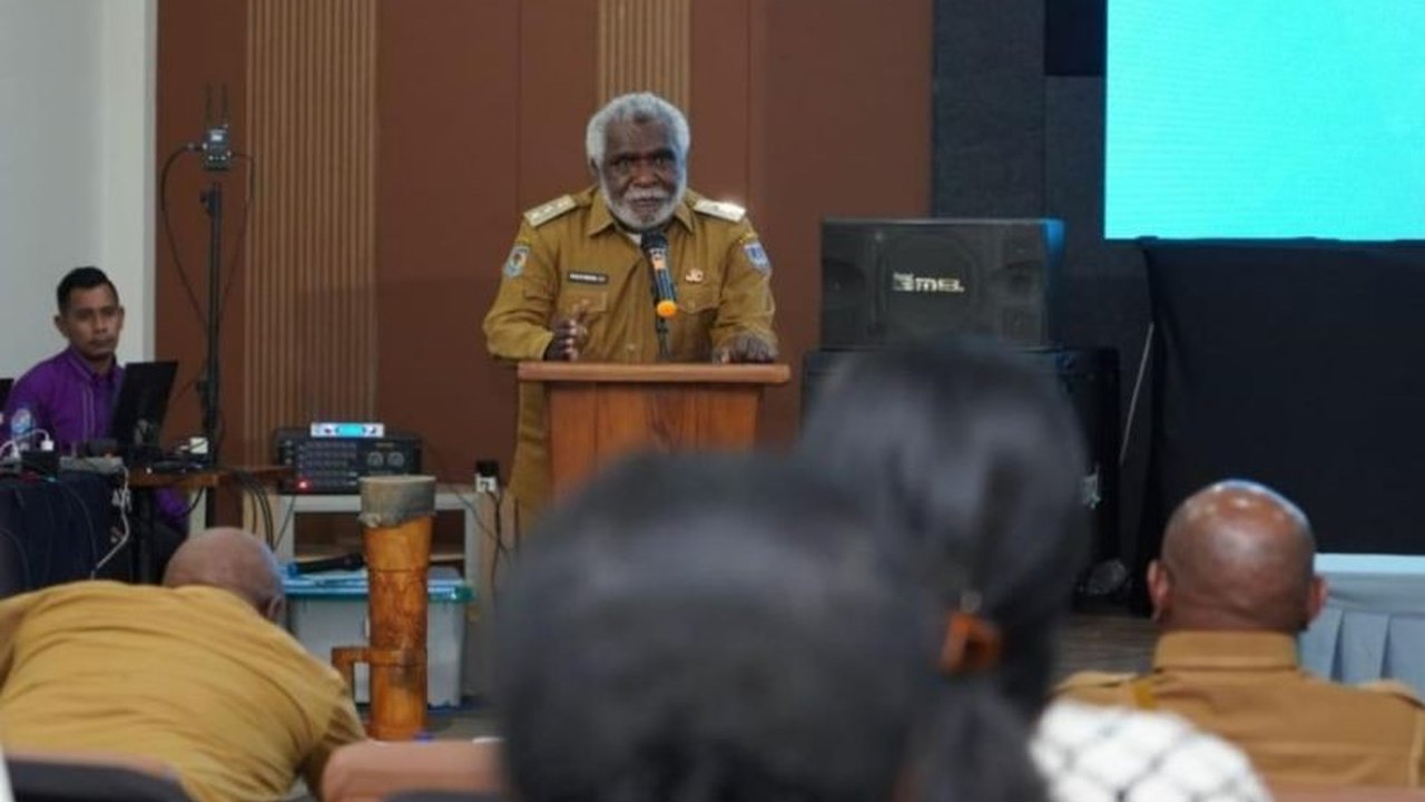 Pemerintah Provinsi Papua Selatan meluncurkan Kredit Usaha Rakyat (KUR) untuk 800 ribu debitur, dirangkaikan dengan Kredit Program Perumahan, sebagai langkah nyata dorong ekonomi kerakyatan.