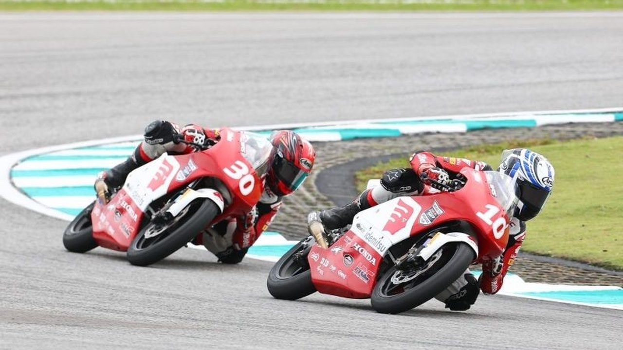 Pembalap wildcard Bintang Pranata Sukma tampil memukau di seri terakhir IATC 2025, finis keempat dan nyaris podium. Simak aksi heroiknya di Sepang!