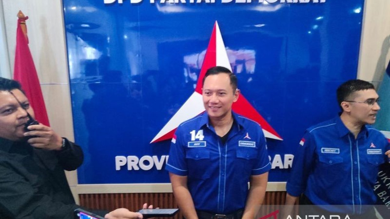 Menteri Koordinator Bidang Infrastruktur dan Pembangunan Kewilayahan (IPK) AHY menyoroti BIJB Kertajati yang sepi karena lokasi 'antah berantah', namun menegaskan semangat integrasi wilayah dan solusi pengembangan MRO.