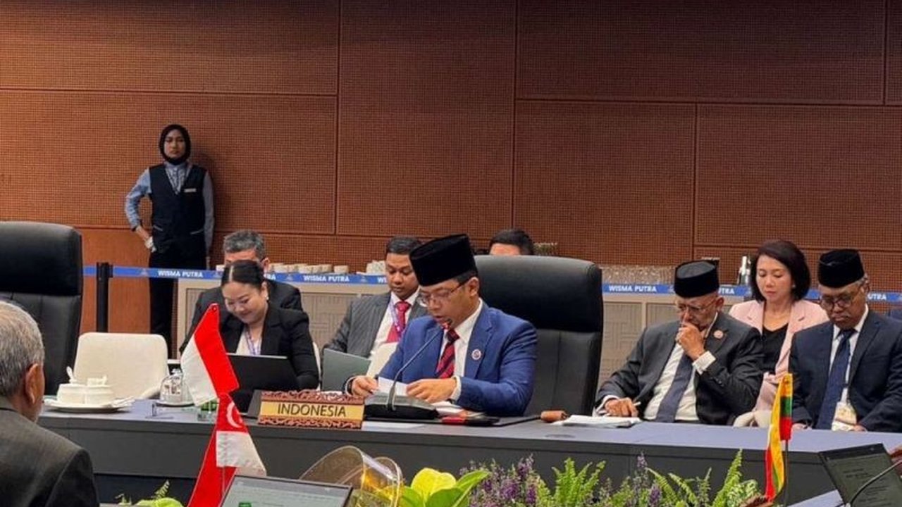 Indonesia melalui Menlu Sugiono aktif mendorong ASEAN untuk menerima Turki sebagai **mitra wicara ASEAN** baru, menyoroti pentingnya keterbukaan di tengah dinamika global.