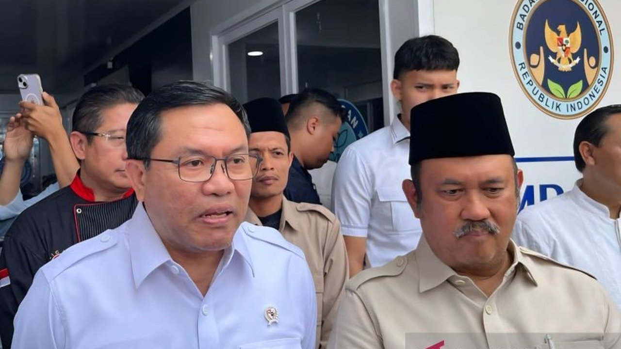Kementerian PPN/Bappenas dan BGN mendesak pemerintah daerah untuk membangun ekosistem rantai pasok bahan baku demi kelancaran program Makan Bergizi Gratis, khususnya saat jumlah SPPG meningkat drastis.