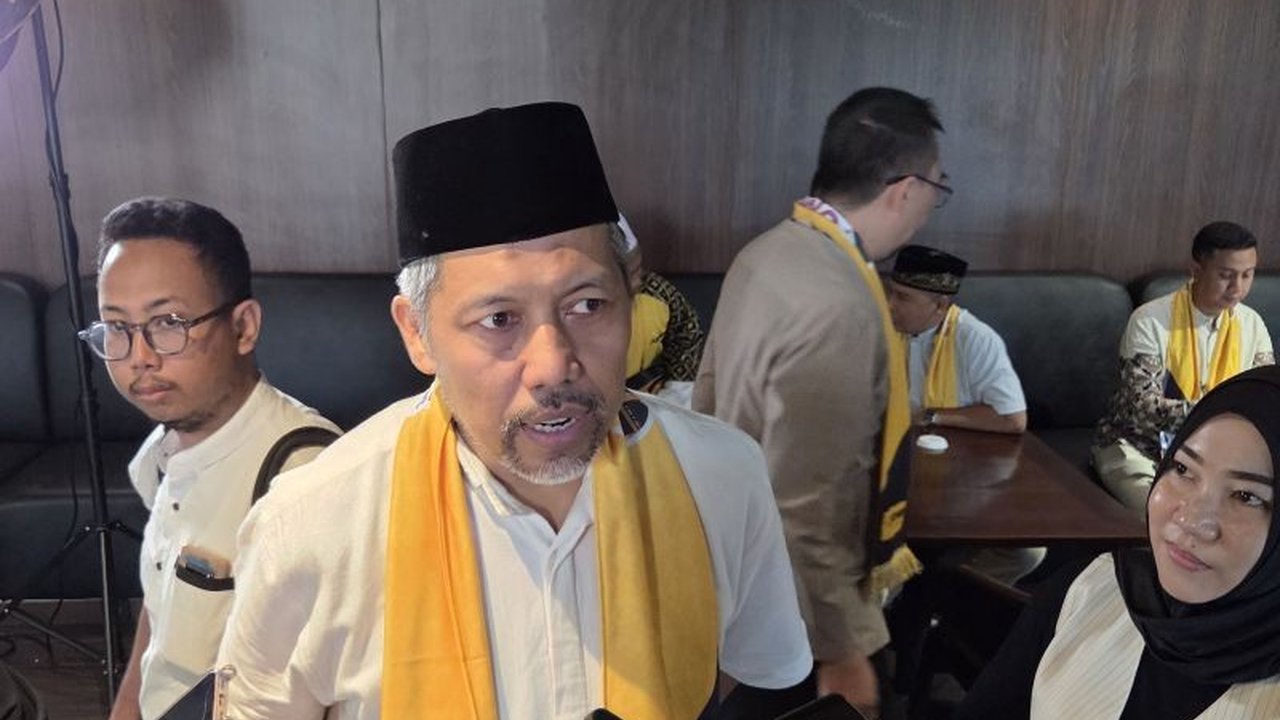 Adira Finance bersikap 'wait and see' dalam perluasan pembiayaan EV, menanti kejelasan regulasi pemerintah terkait insentif kendaraan listrik. Apa dampaknya bagi pasar?