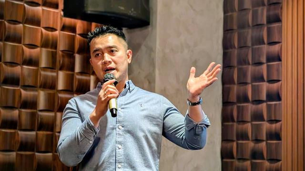 Dokter spesialis penyakit dalam sub spesialis hematologi onkologi medik, Jeffry Beta Tenggara jelaskan soal tantangan penanganan kanker hati di Indonesia, Jakarta (23/10/2025). Foto: Liputan6