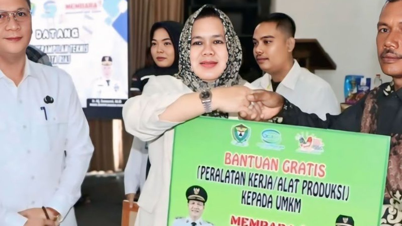 Pemkab Muara Enim serius galakkan Program 10.000 Lapangan Kerja Baru melalui pelatihan kreatif dan sinergi berbagai pihak, bertujuan menekan angka pengangguran dan membangkitkan wirausaha muda.