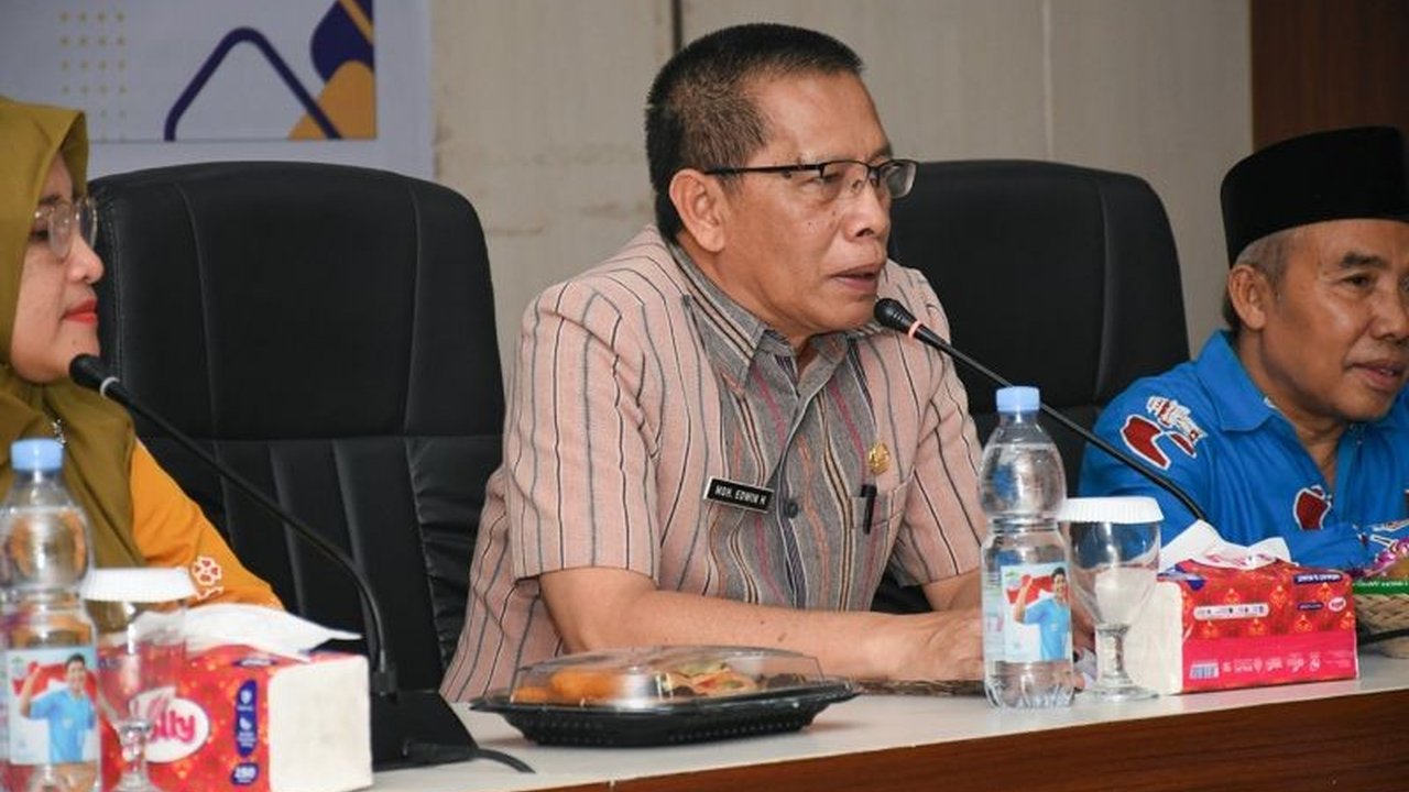 Pemkab Lombok Timur serius wujudkan Tata Kelola Data Prioritas 2026. Mengapa data akurat sangat krusial untuk pembangunan daerah? Temukan jawabannya di sini!