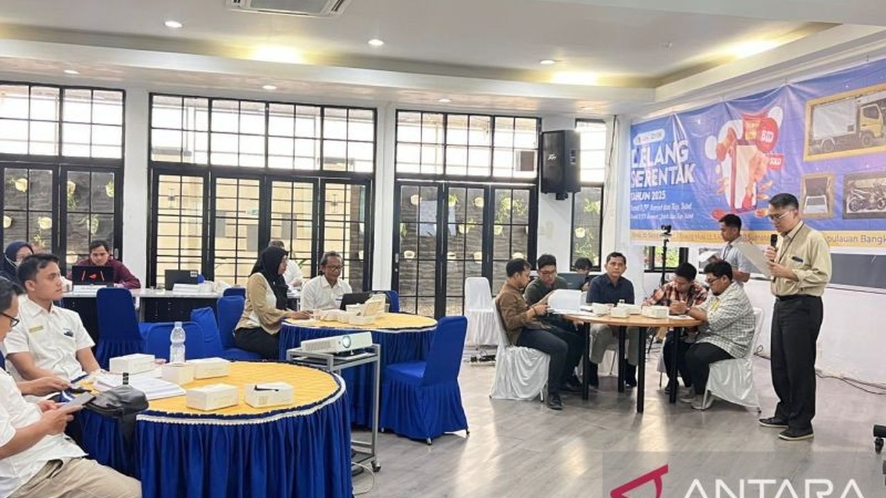 Kantor Wilayah DJP Sumsel dan Kepulauan Babel menggelar lelang barang sitaan senilai Rp5,3 miliar dari 20 wajib pajak. Cari tahu aset apa saja yang dilelang dalam upaya penagihan utang pajak ini!
