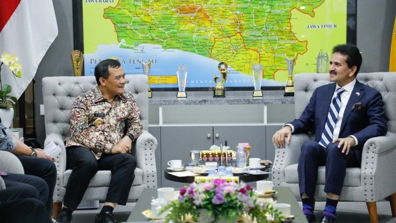 Duta Besar Pakistan Zahid Hafeez Chaudhri menyatakan ketertarikan serius untuk meningkatkan investasi Pakistan Jawa Tengah, termasuk rencana pendirian universitas dan rumah sakit, membuka peluang kerja sama yang luas.
