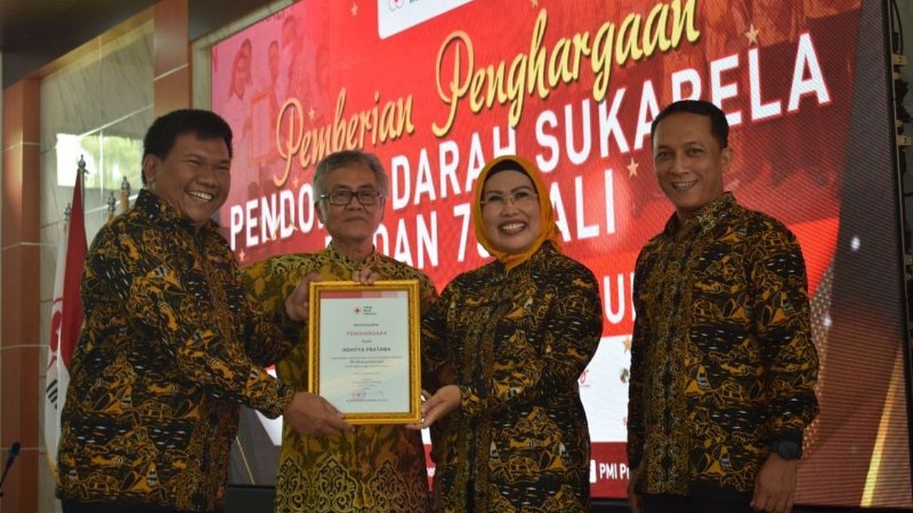 PMI Kota Tangerang menunjuk 82 pendonor darah sukarela sebagai agen gerakan kemanusiaan. Mereka diharapkan memotivasi masyarakat untuk berkontribusi, mengingat pentingnya stok darah.