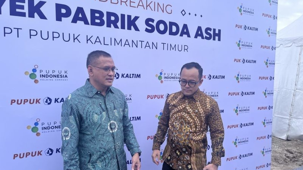 Pembangunan pabrik soda ash pertama di Indonesia di Bontang ditargetkan jadi tolok ukur industri kimia hijau, mengurangi impor, dan dorong kemandirian ekonomi nasional.