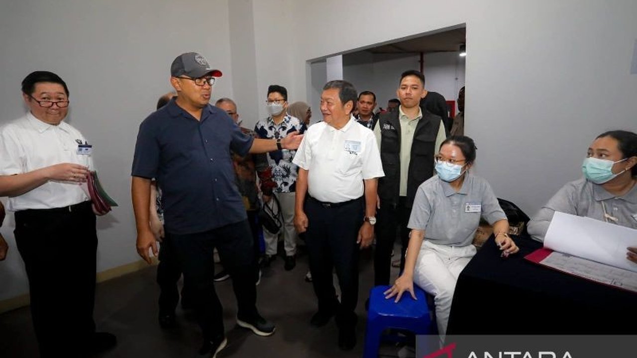 Ratusan warga di Kota Kembang merasakan manfaat operasi gratis yang diselenggarakan oleh Yayasan Buddha Tzu Chi dan RS Murni Teguh Naripan, sebuah inisiatif kemanusiaan yang patut diacungi jempol.